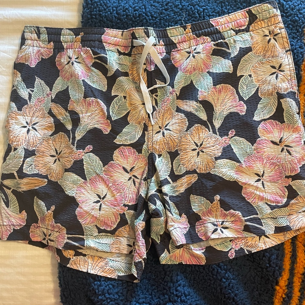 Chubbies swim trunks size M